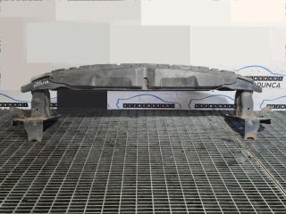 bontott PORSCHE CAYENNE Első Lökhárító Merevítő (Fém)