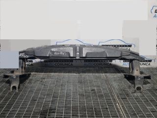 bontott PORSCHE CAYENNE Első Lökhárító Merevítő (Fém)