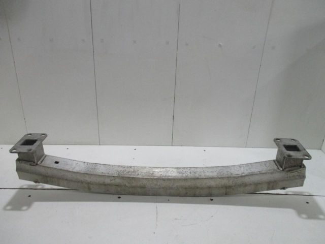 bontott PORSCHE CAYENNE Első Lökhárító Merevítő (Fém)