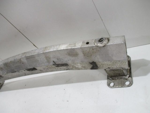 bontott PORSCHE CAYENNE Első Lökhárító Merevítő (Fém)