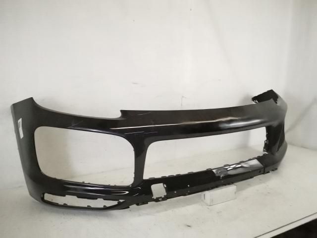 bontott PORSCHE CAYENNE Első Lökhárító (Részeivel)