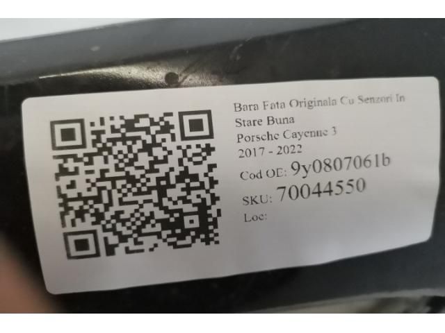 bontott PORSCHE CAYENNE Első Lökhárító (Részeivel)