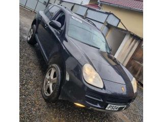 bontott PORSCHE CAYENNE Első Lökhárító (Üresen)