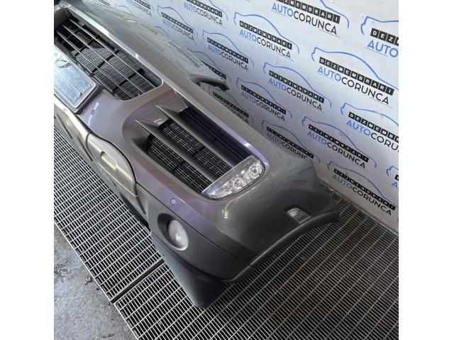 bontott PORSCHE CAYENNE Első Lökhárító (Üresen)