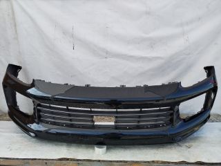 bontott PORSCHE CAYENNE Első Lökhárító (Üresen)