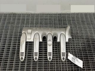 bontott PORSCHE CAYENNE Felső Hűtőburkolat