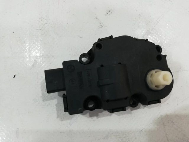 bontott PORSCHE CAYENNE Fűtés Állító Motor