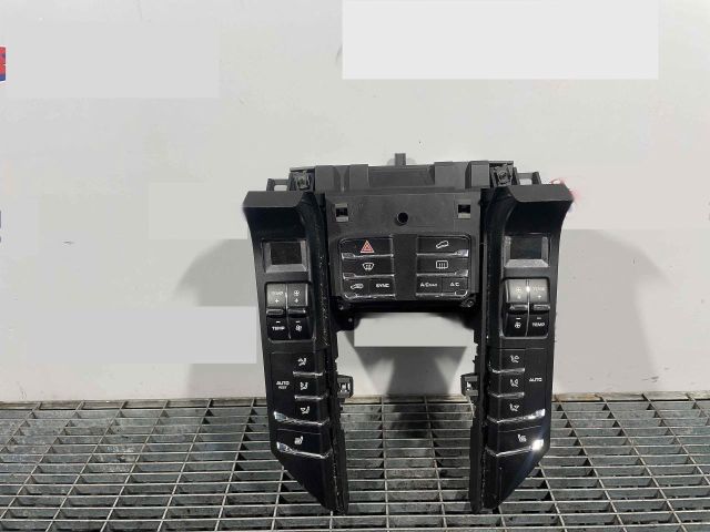 bontott PORSCHE CAYENNE Fűtéskapcsoló