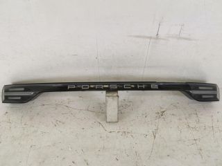 bontott PORSCHE CAYENNE Hátsó Lámpa Középső