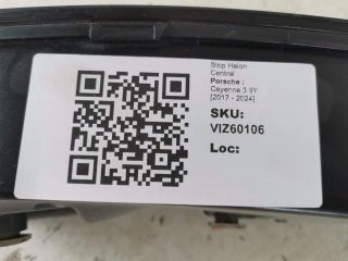 bontott PORSCHE CAYENNE Hátsó Lámpa Középső