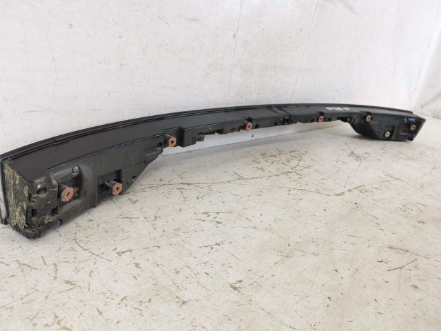 bontott PORSCHE CAYENNE Hátsó Lámpa Középső