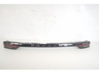 bontott PORSCHE CAYENNE Hátsó Lámpa Középső