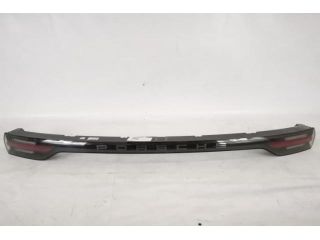 bontott PORSCHE CAYENNE Hátsó Lámpa Középső