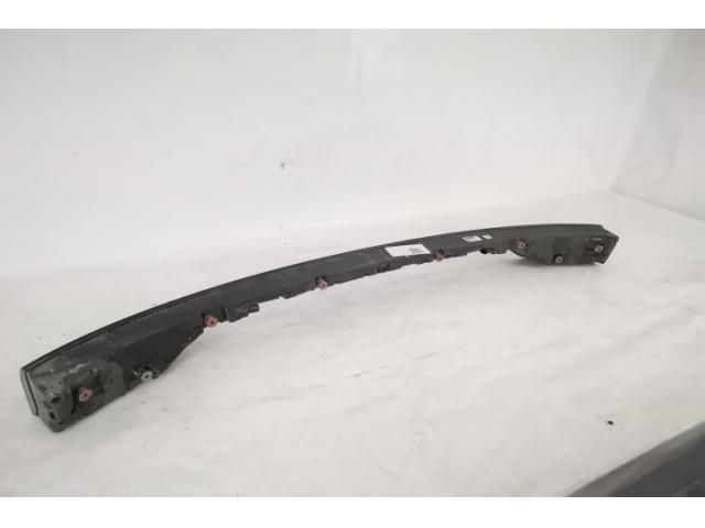 bontott PORSCHE CAYENNE Hátsó Lámpa Középső