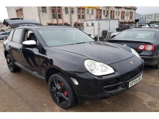 bontott PORSCHE CAYENNE Hátsó Lökhárító Díszléc