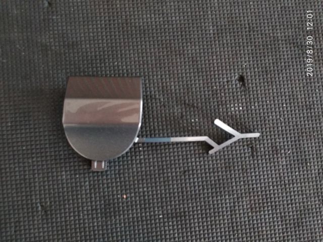 bontott PORSCHE CAYENNE Hátsó Vonószem Burkolat