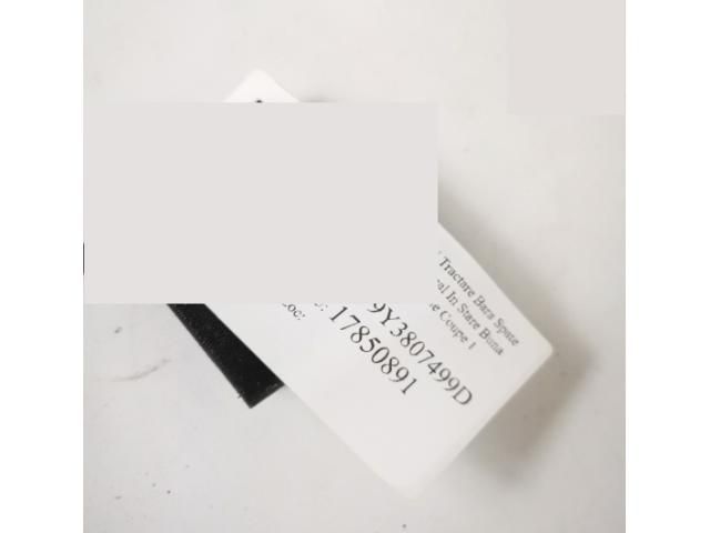 bontott PORSCHE CAYENNE Hátsó Vonószem Burkolat