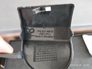 bontott PORSCHE CAYENNE Hátsó Vonószem Burkolat