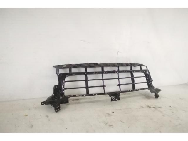 bontott PORSCHE CAYENNE Hűtőrács