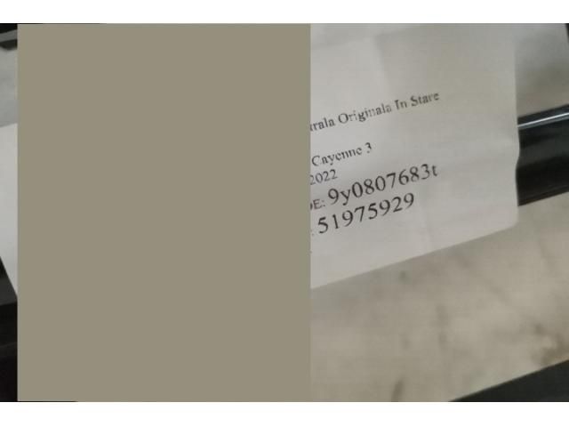 bontott PORSCHE CAYENNE Hűtőrács