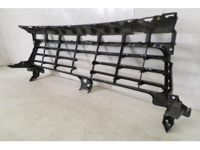 bontott PORSCHE CAYENNE Hűtőrács