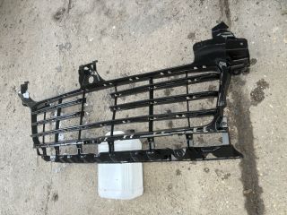 bontott PORSCHE CAYENNE Hűtőrács