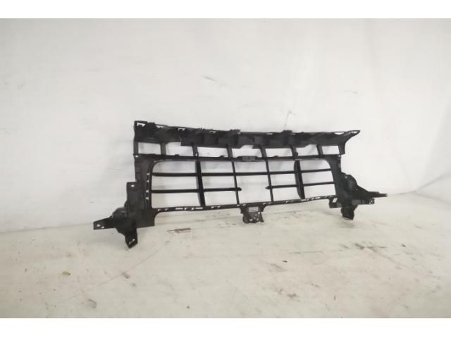 bontott PORSCHE CAYENNE Hűtőrács