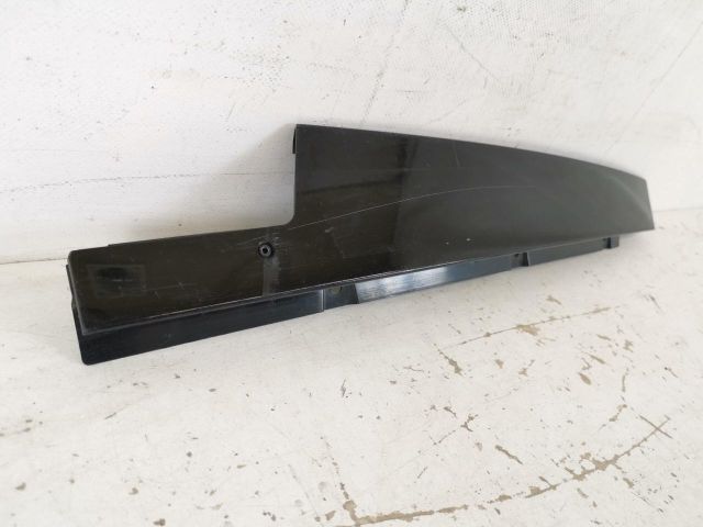 bontott PORSCHE CAYENNE Jobb B Oszlop Burkolat