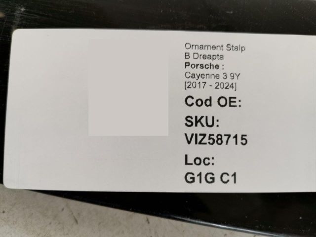 bontott PORSCHE CAYENNE Jobb B Oszlop Burkolat