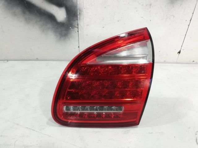 bontott PORSCHE CAYENNE Jobb Belső Hátsó Lámpa