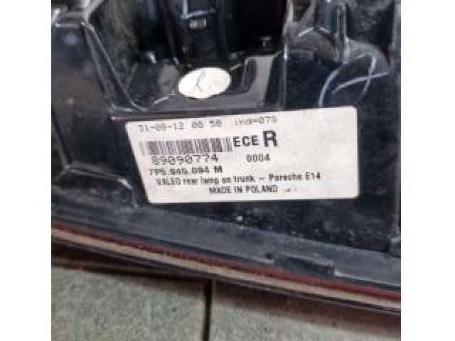 bontott PORSCHE CAYENNE Jobb Belső Hátsó Lámpa