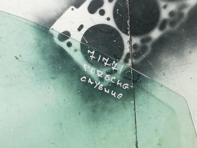 bontott PORSCHE CAYENNE Jobb első Ablak