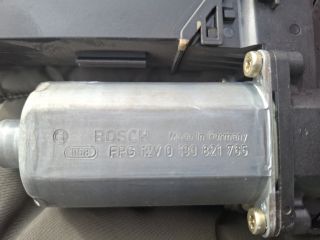 bontott PORSCHE CAYENNE Jobb első Ablakemelő Motor