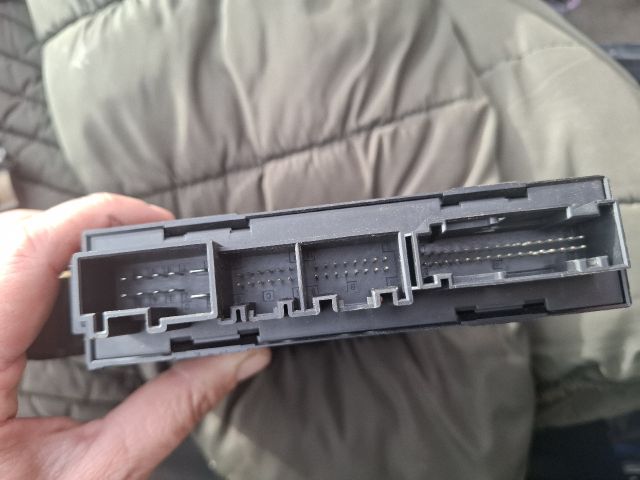 bontott PORSCHE CAYENNE Jobb első Ablakemelő Motor