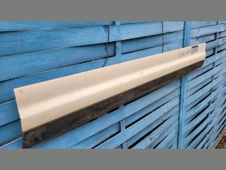 bontott PORSCHE CAYENNE Jobb első Ajtó Díszléc