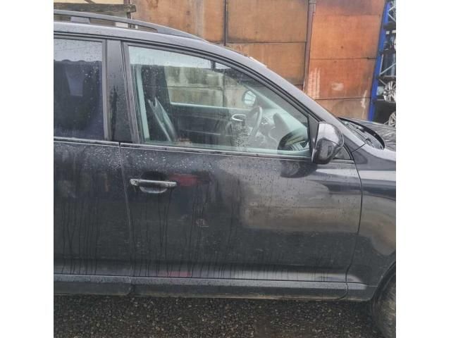 bontott PORSCHE CAYENNE Jobb első Ajtó (Üres lemez)