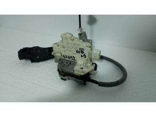 bontott PORSCHE CAYENNE Jobb első Ajtózár