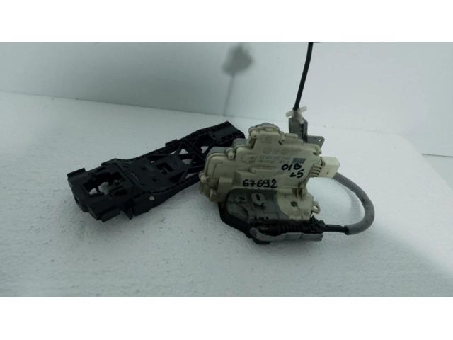 bontott PORSCHE CAYENNE Jobb első Ajtózár