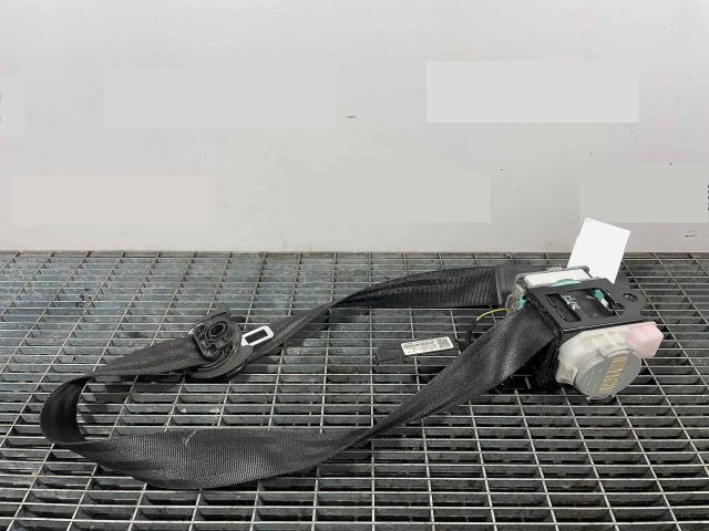 bontott PORSCHE CAYENNE Jobb első Biztonsági Öv