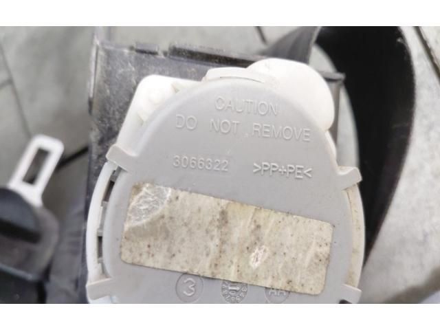 bontott PORSCHE CAYENNE Jobb első Biztonsági Öv