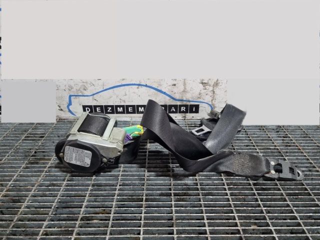 bontott PORSCHE CAYENNE Jobb első Biztonsági Öv