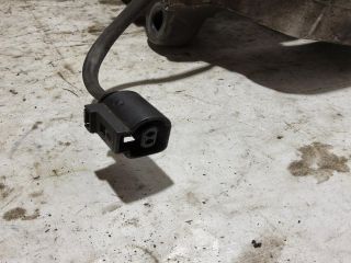 bontott PORSCHE CAYENNE Jobb első Féknyereg Munkahengerrel