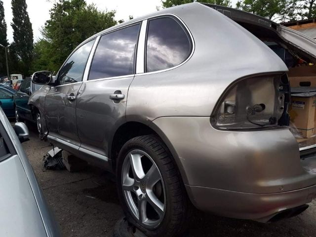 bontott PORSCHE CAYENNE Jobb első Külső Kilincs