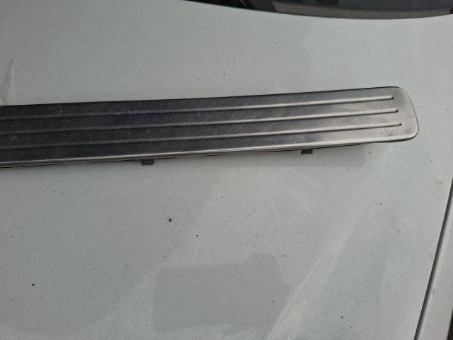 bontott PORSCHE CAYENNE Jobb első Küszöb Díszléc