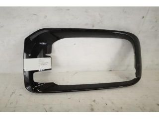 bontott PORSCHE CAYENNE Jobb első Lökhárító Díszléc