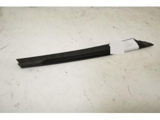 bontott PORSCHE CAYENNE Jobb első Lökhárító Díszléc