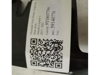 bontott PORSCHE CAYENNE Jobb első Lökhárító Díszléc