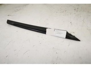 bontott PORSCHE CAYENNE Jobb első Lökhárító Díszléc