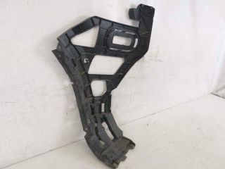 bontott PORSCHE CAYENNE Jobb első Lökhárító Tartó (Műanyag)