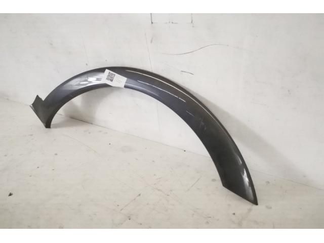 bontott PORSCHE CAYENNE Jobb első Sárvédő Díszléc